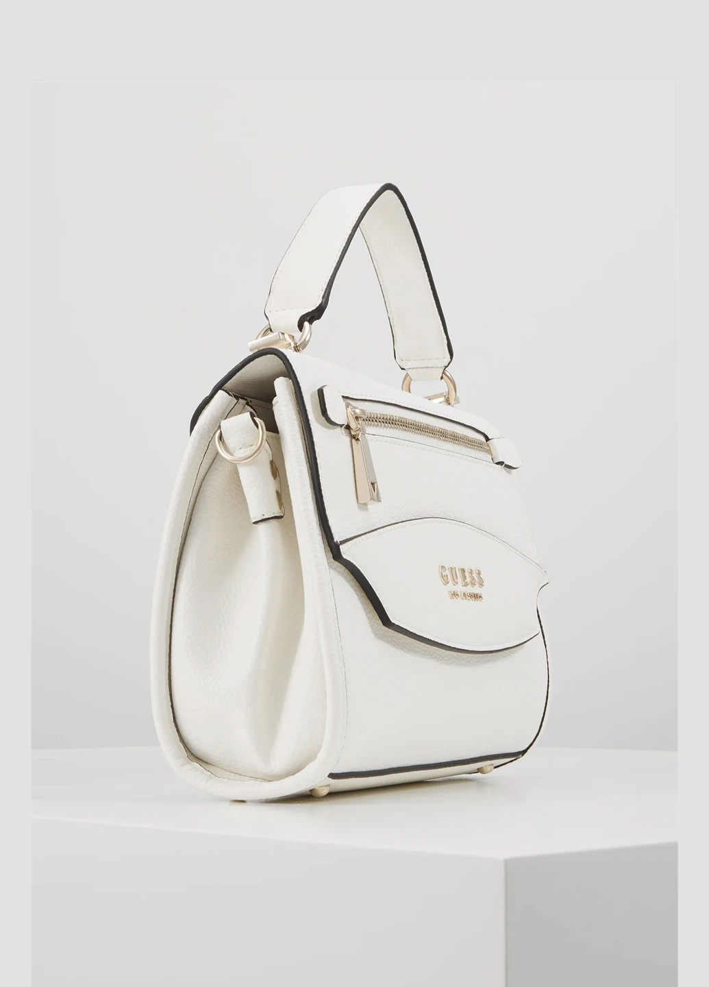 Сумка Guess LIAS TOP HANDLE FLAP (251715376)