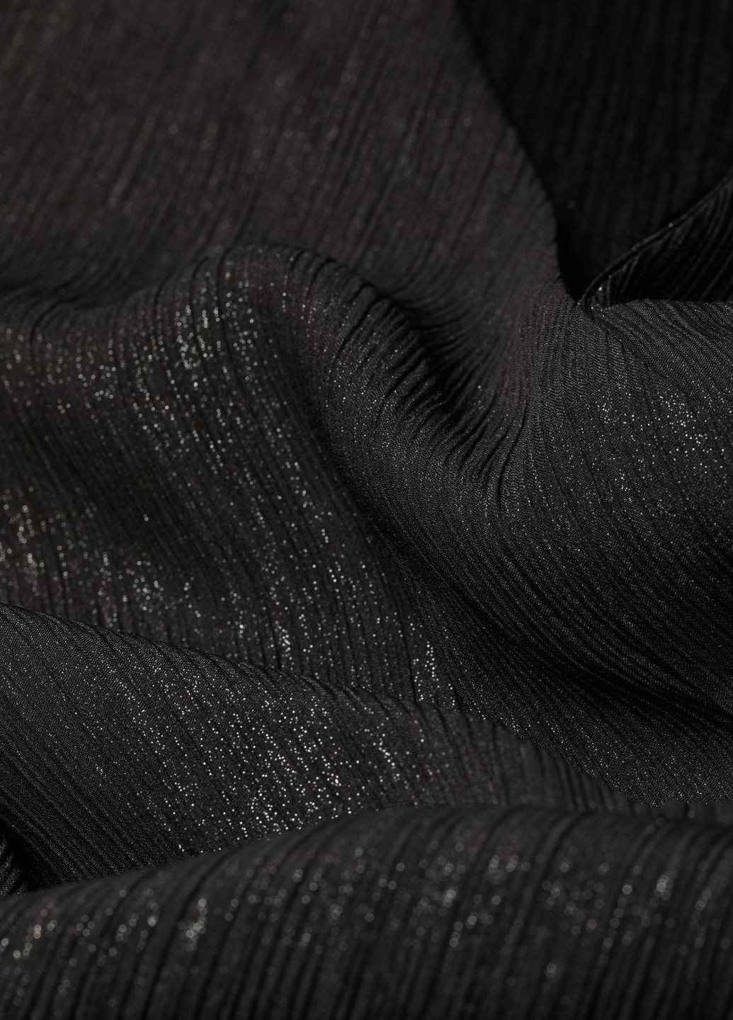 Черное платье H&M