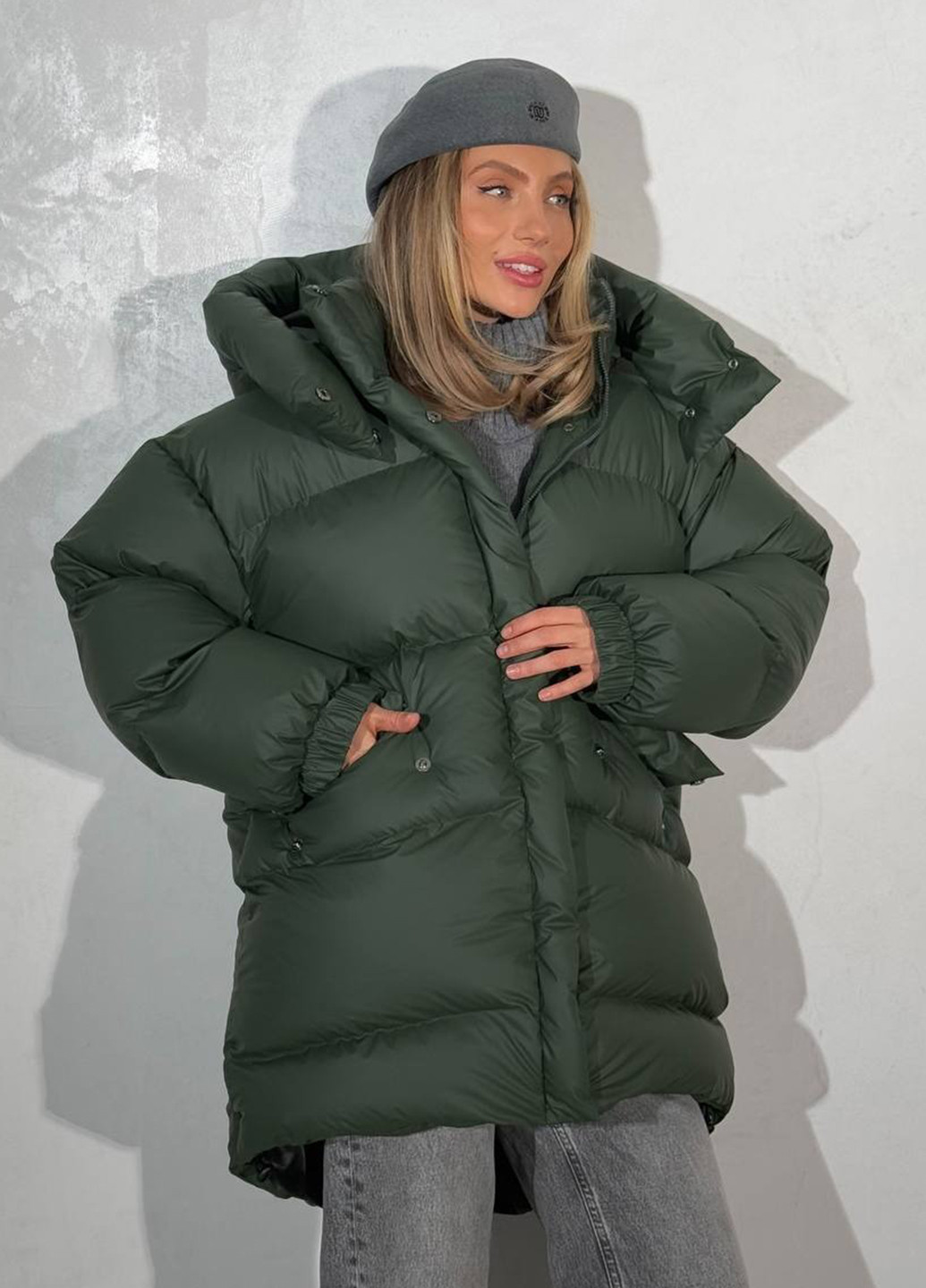 Оливковий зимній Пуховик No Brand