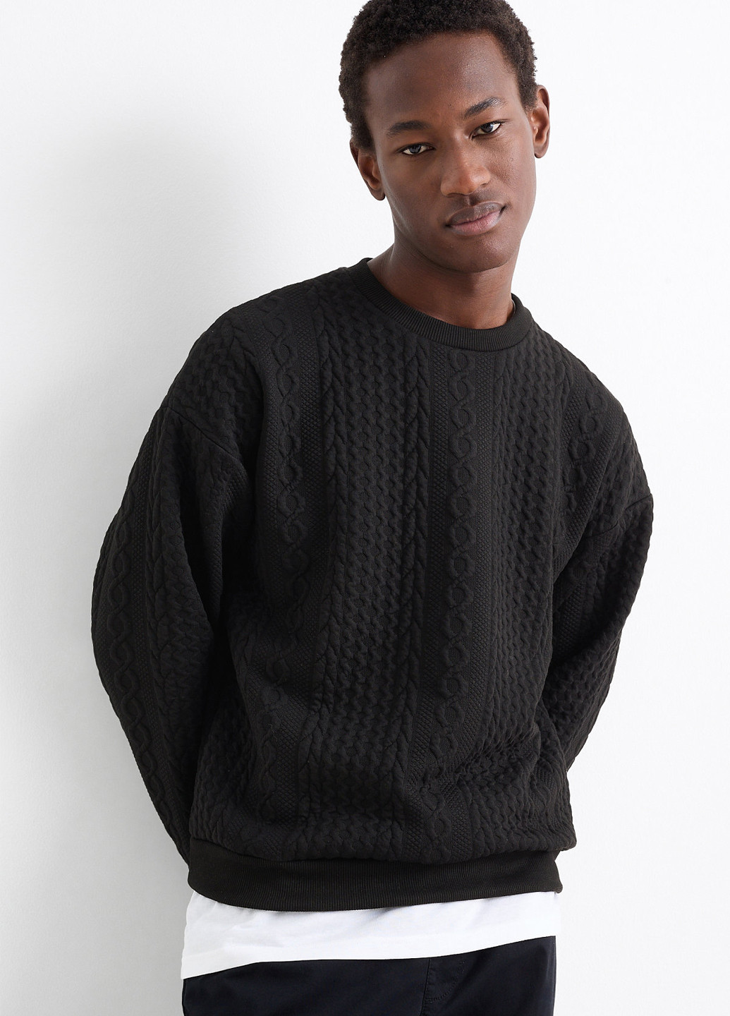 Черный свитшот C&A однотонный без декора (362192974)