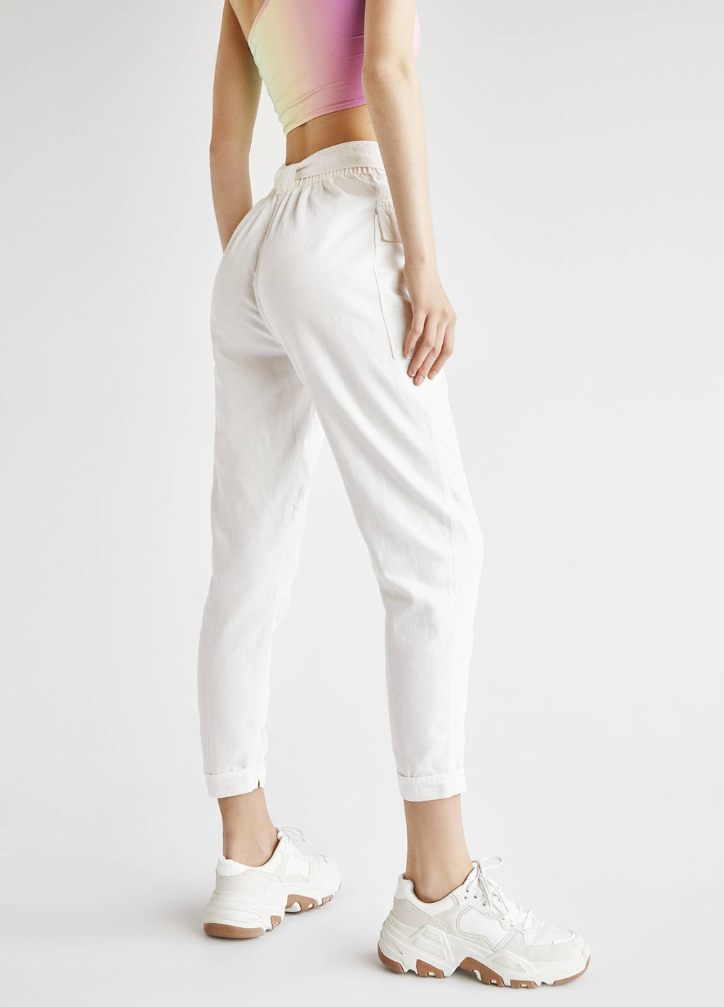 Белые кэжуал летние брюки Bershka