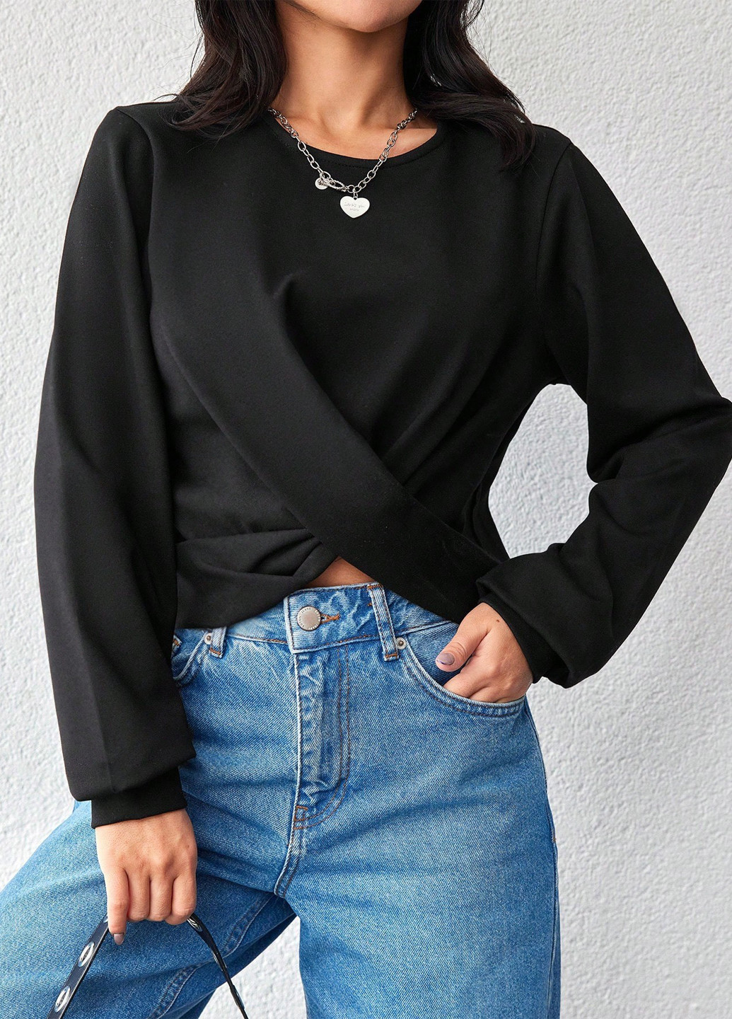 Чорний світшот SHEIN однотонний без декору (317185716)