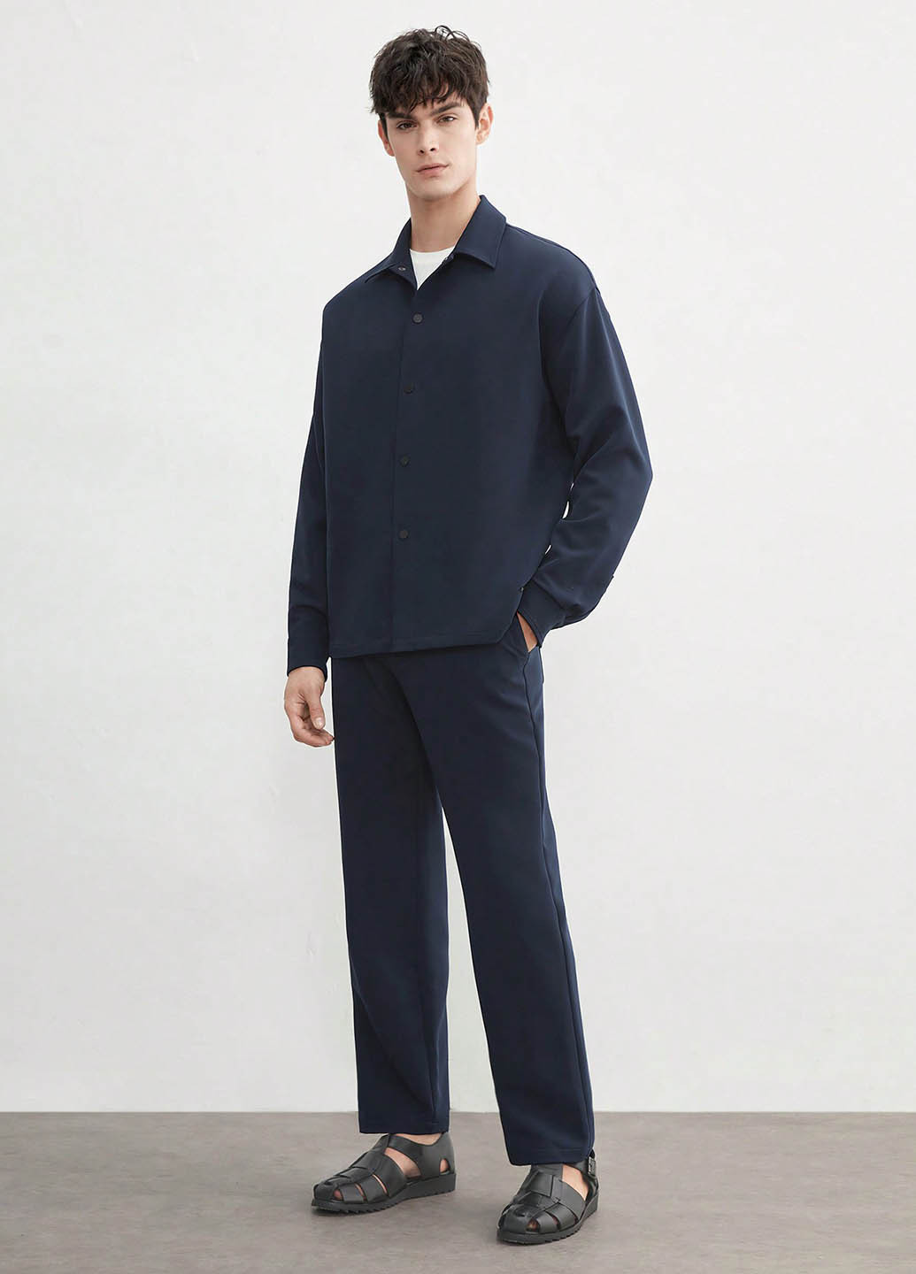 Темно-синій демісезонний костюм (сорочка, штани) брючний SHEIN
