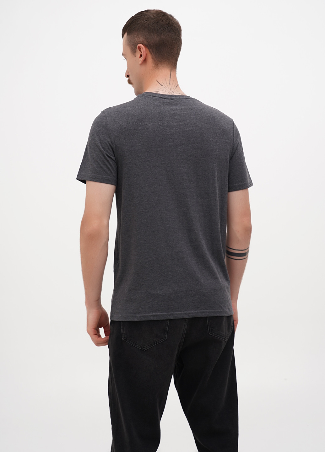 Сіра футболка Lonsdale