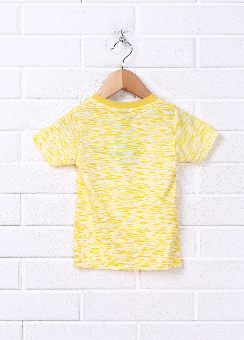Желтая летняя футболка с коротким рукавом Almis