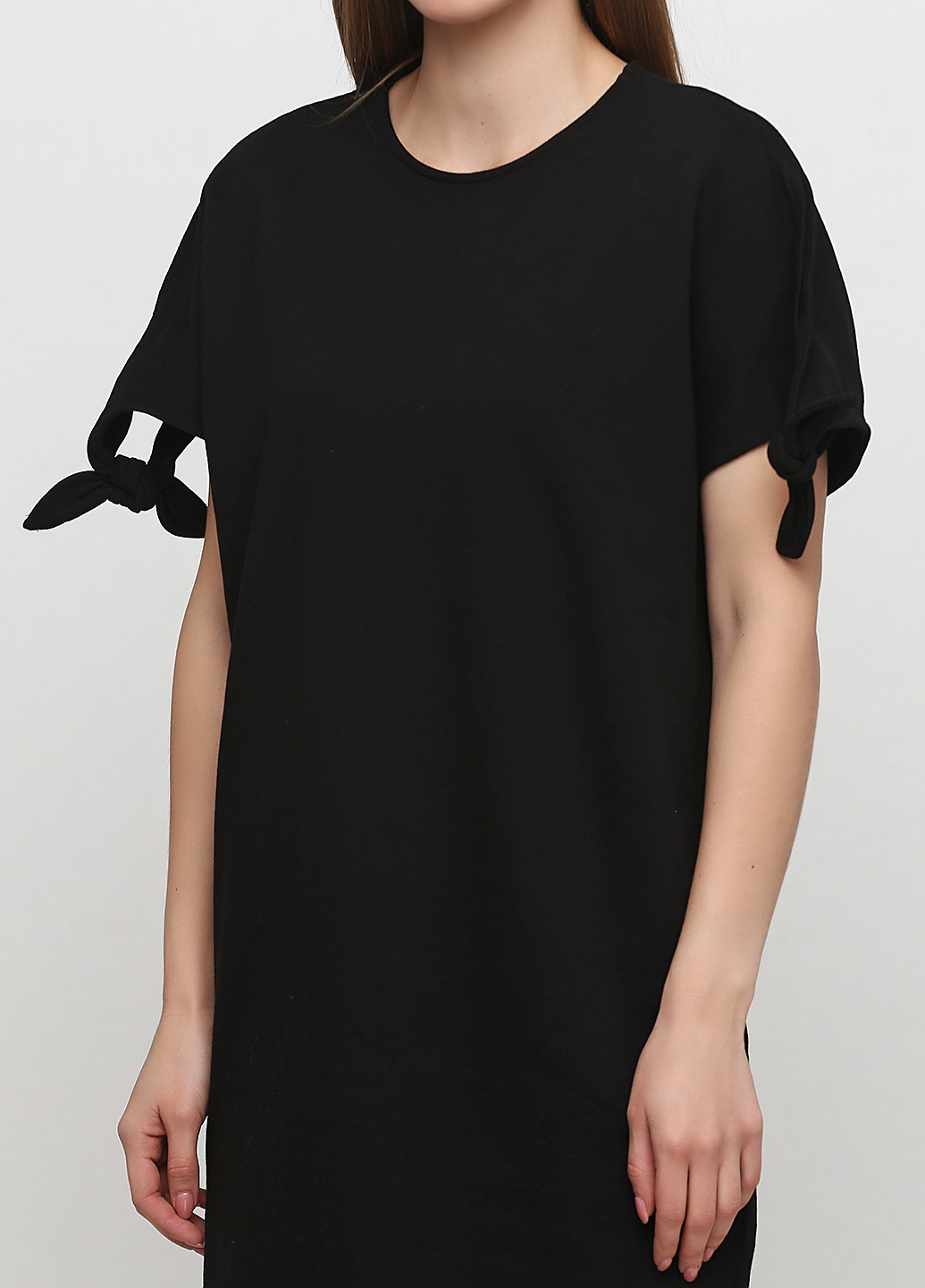 Черное кэжуал платье Weekday однотонное