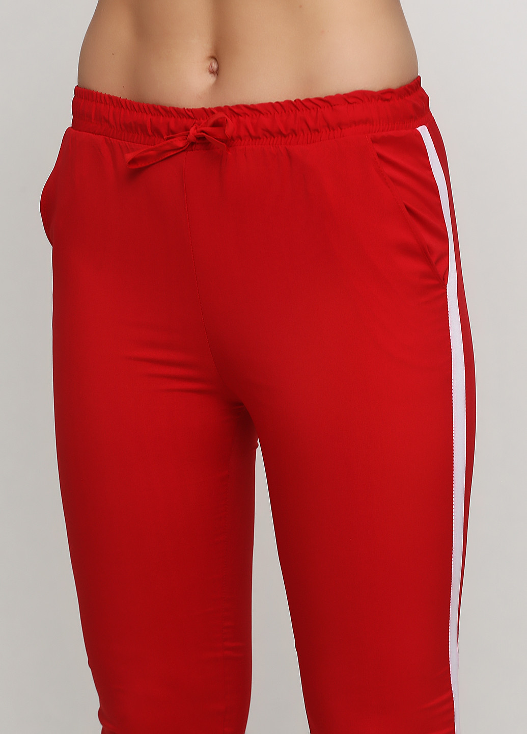 Красные кэжуал демисезонные зауженные брюки Elegance