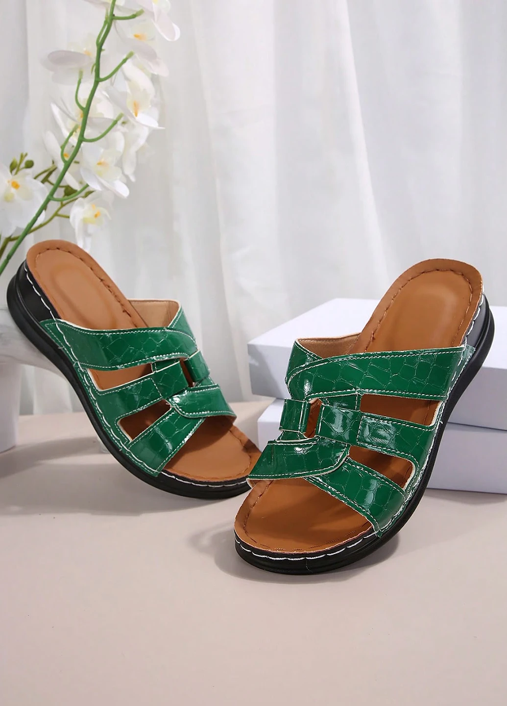 Шльопанці SHEIN (325115565)