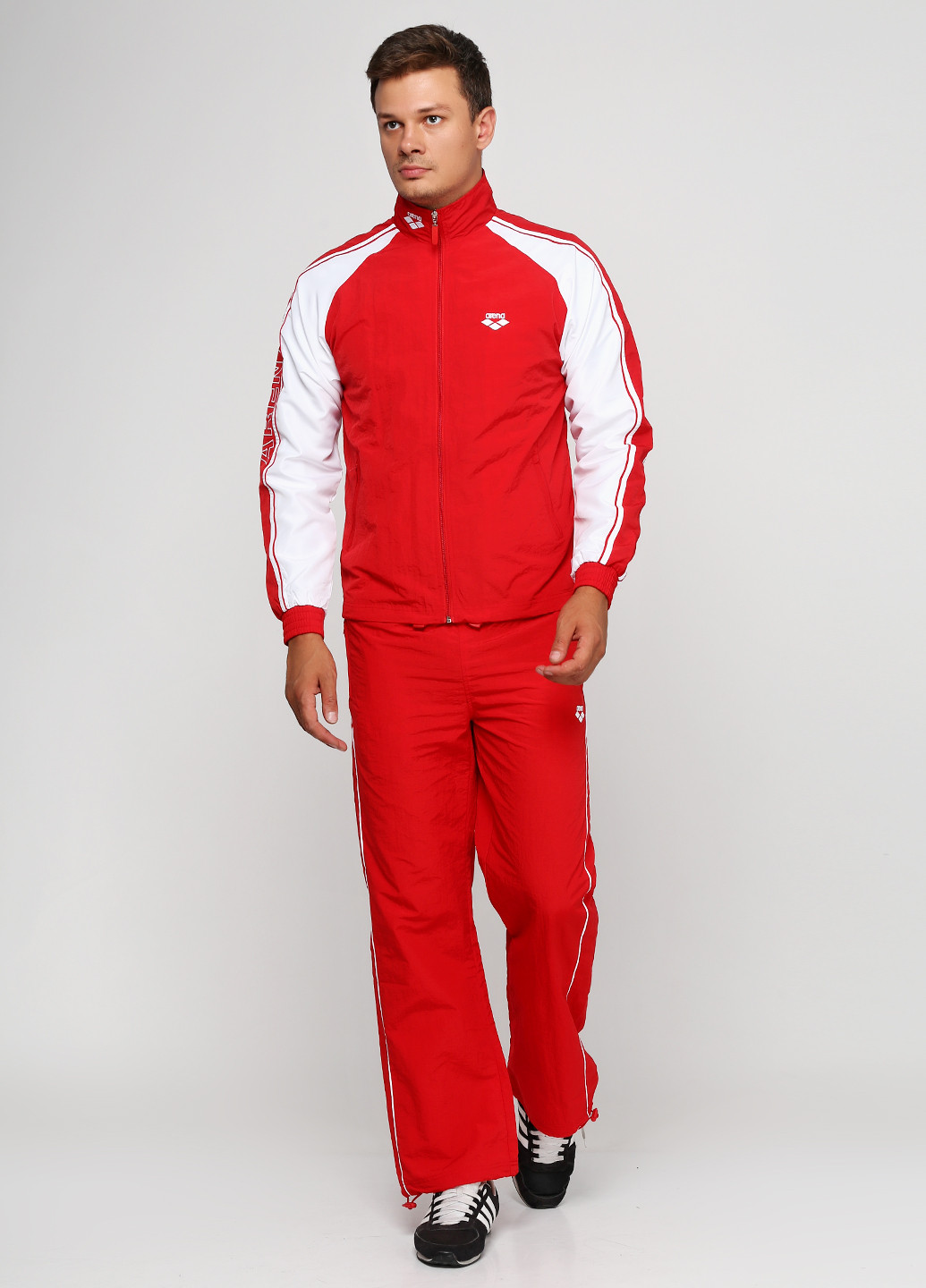 Красный демисезонный костюм (ветровка, брюки) брючный Arena
