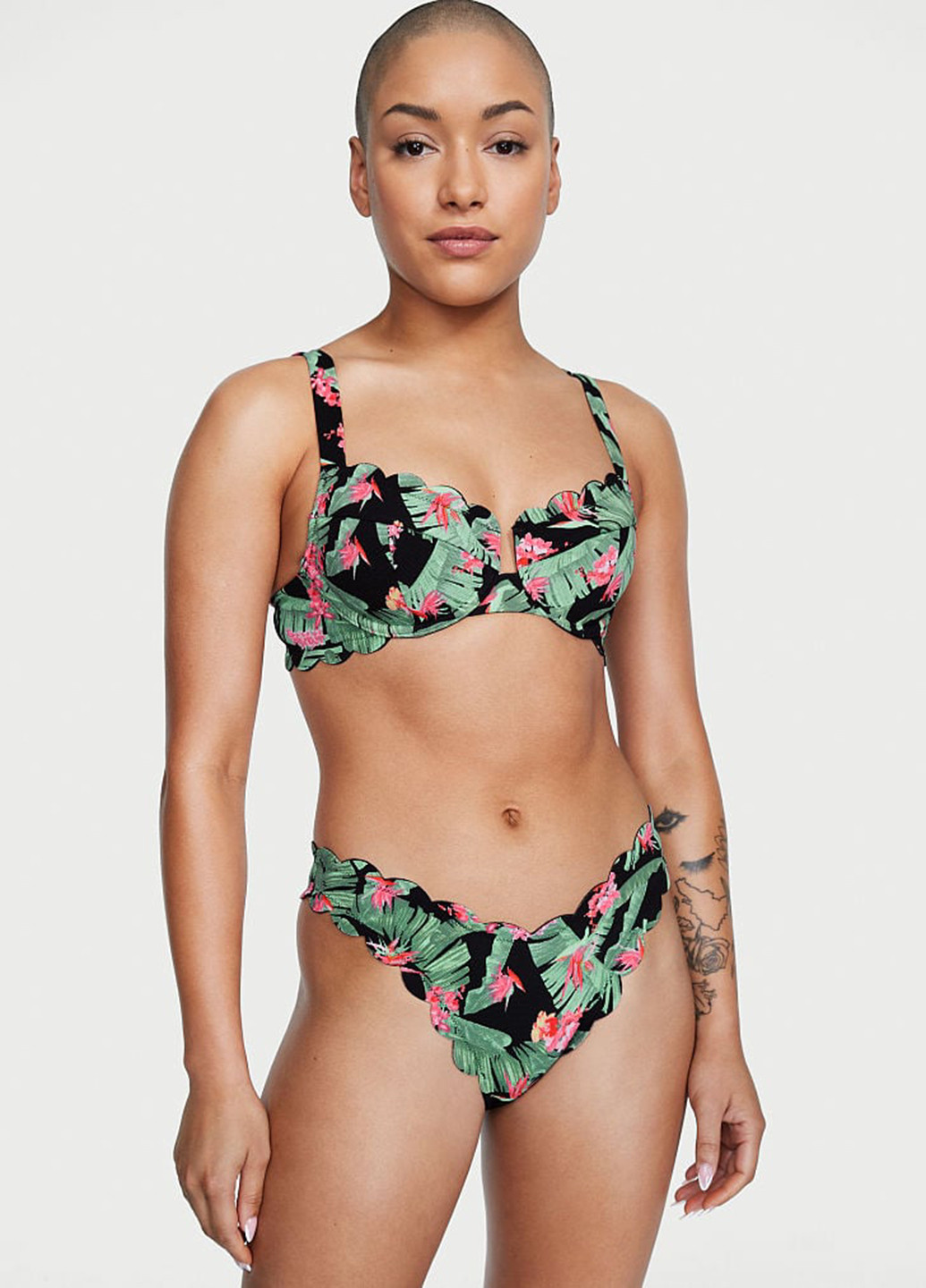 Зеленые купальные трусики-плавки с цветочным принтом Victoria's Secret