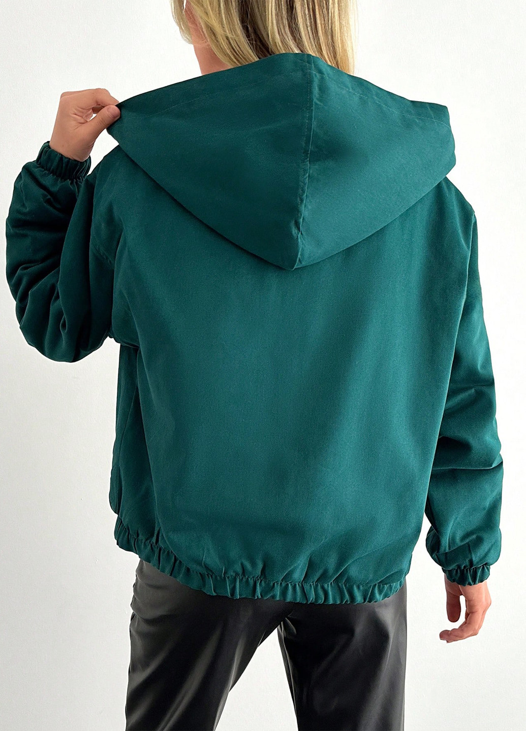 Темно-зеленая зимняя куртка SHEIN