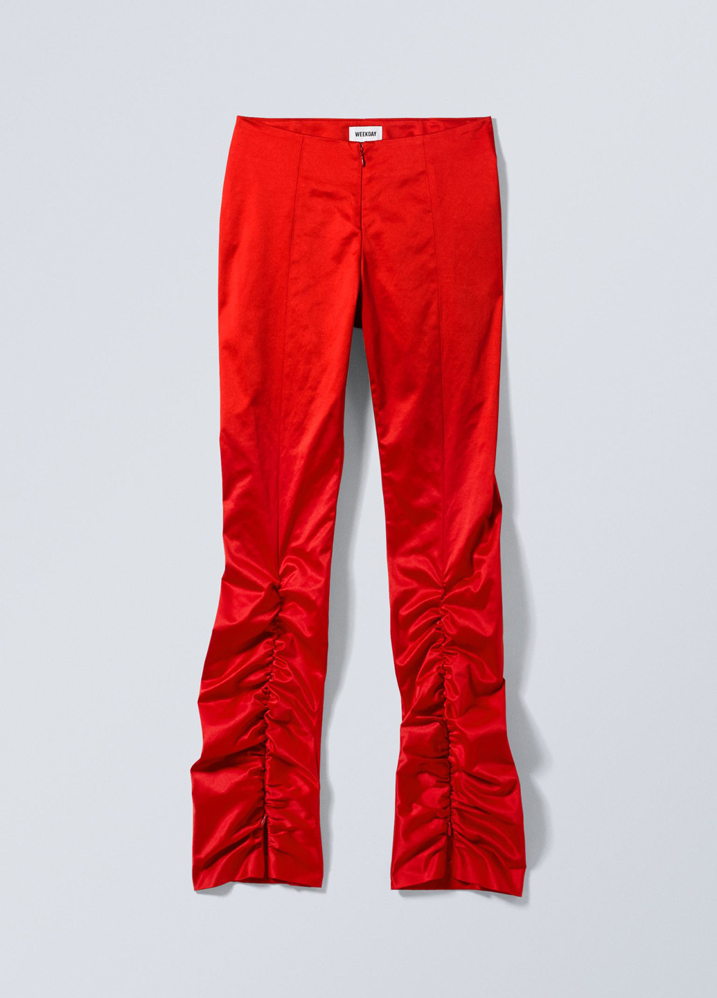 Красные кэжуал демисезонные брюки Weekday