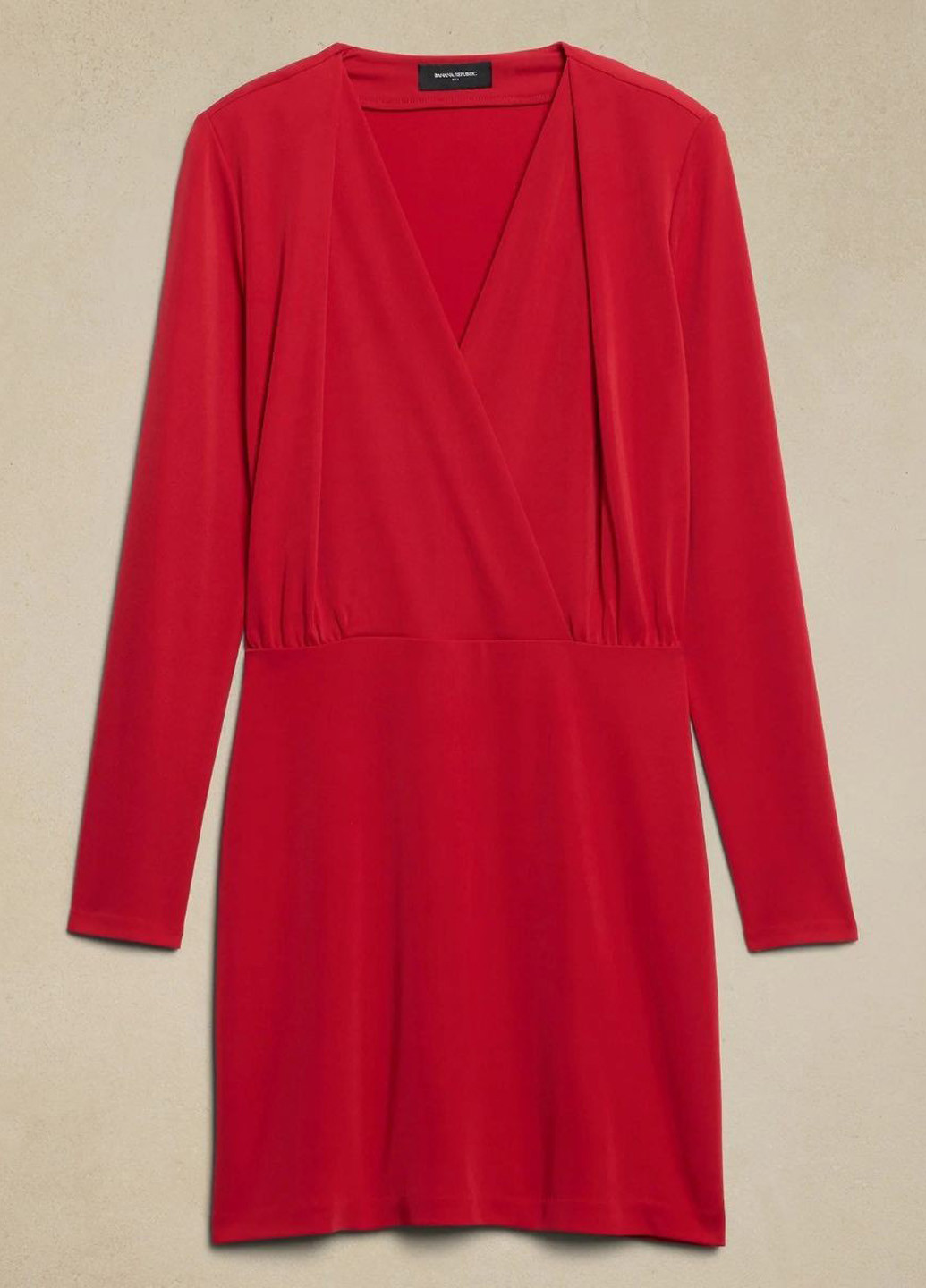 Красное кэжуал платье футляр Banana Republic однотонное