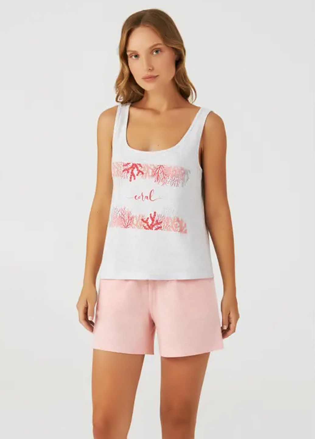 Розовая всесезон пижама (майка, шорты) майка + шорты Ellen