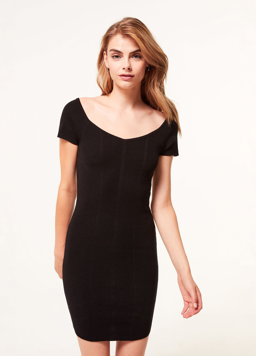 Чорна кежуал сукня силуетна Jennyfer однотонна