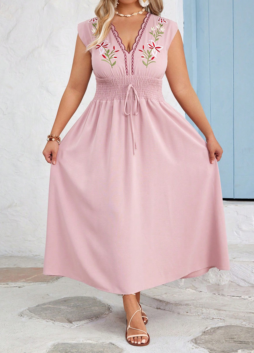 Светло-розовое кэжуал платье в стиле ампир SHEIN однотонное
