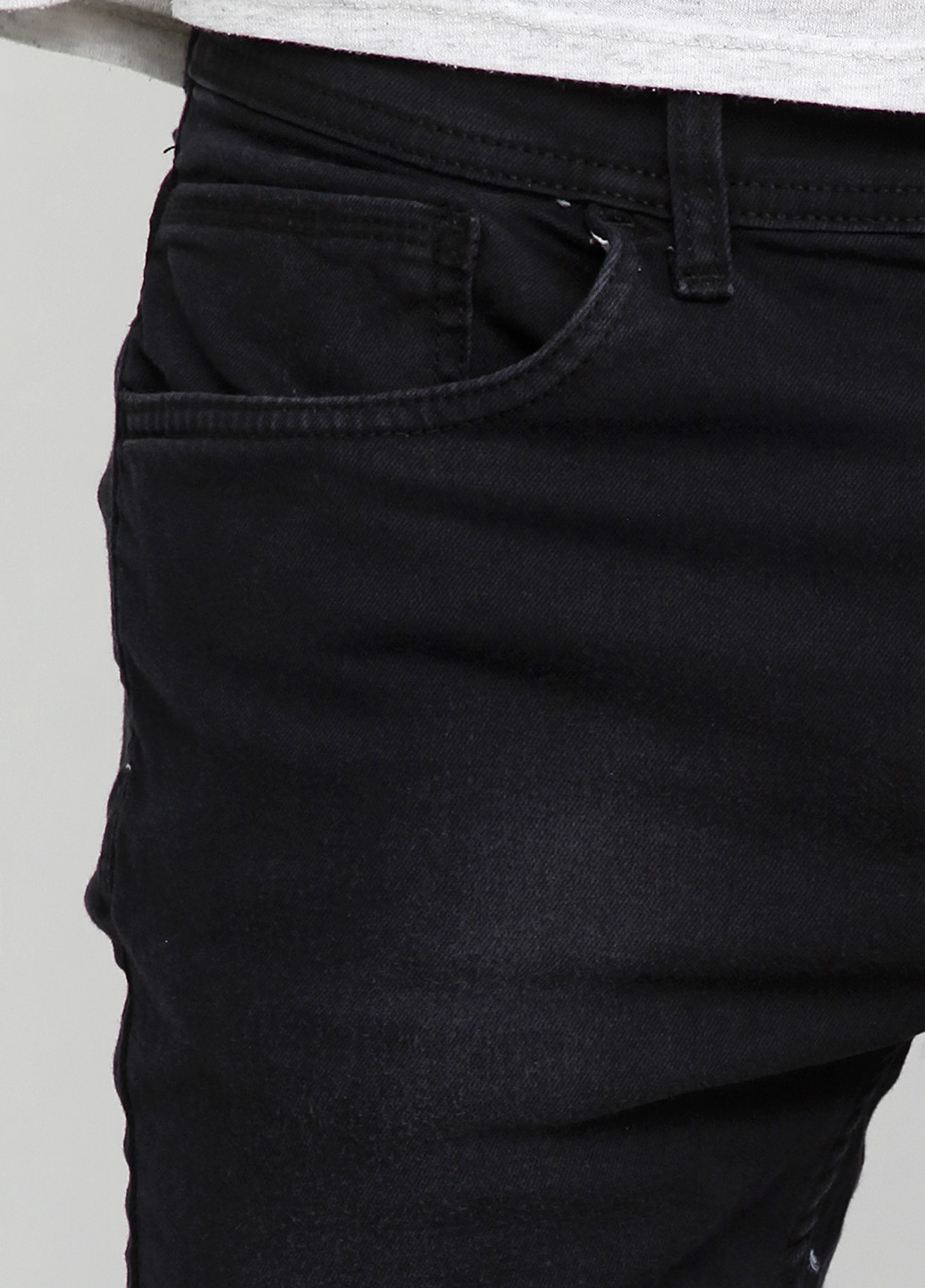 Черные демисезонные зауженные джинсы BIG & GRAYS