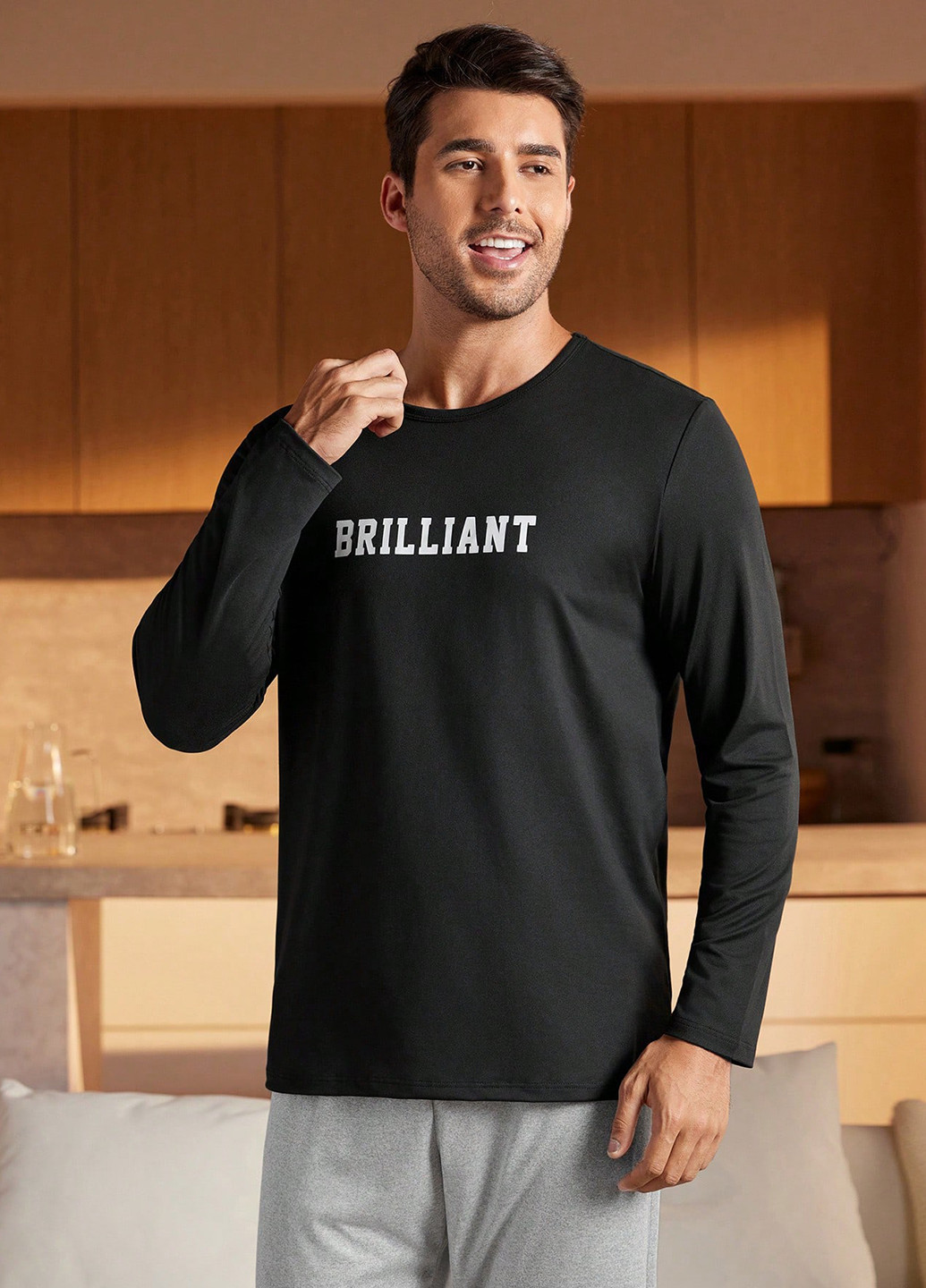 Черный демисезонный домашний лонгслив SHEIN с надписями