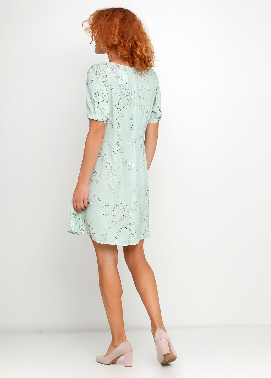 Мятное кэжуал платье H&M с цветочным принтом