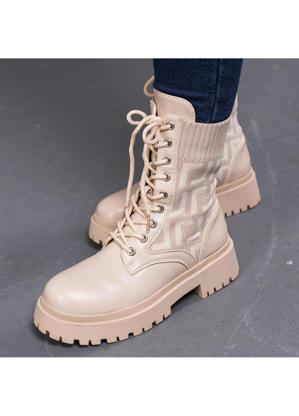 Черевики жіночі Horseshoe 3367 39 25 см Бежевий Fashion (253791891)