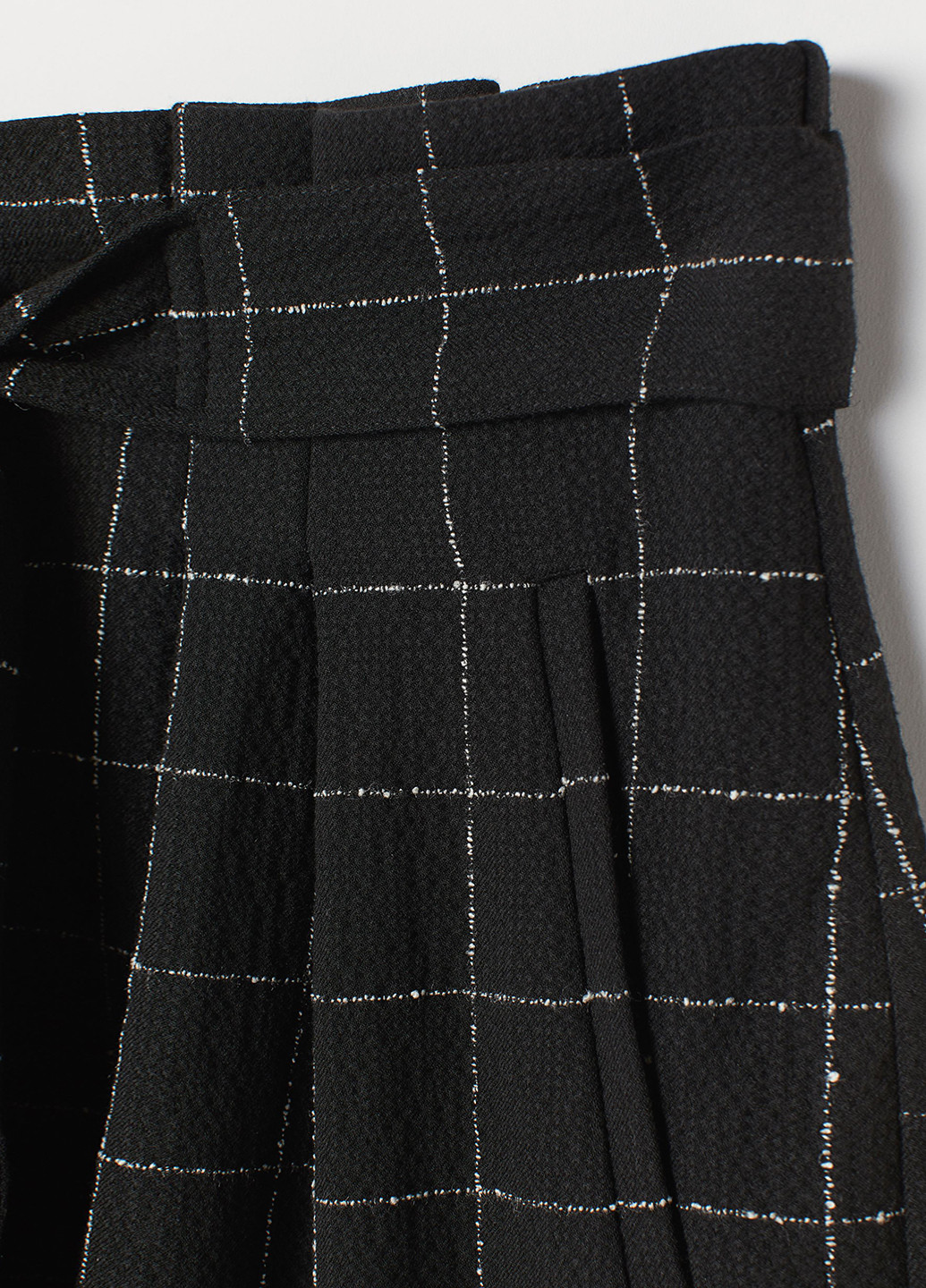Черно-белая кэжуал в клетку юбка H&M а-силуэта (трапеция)