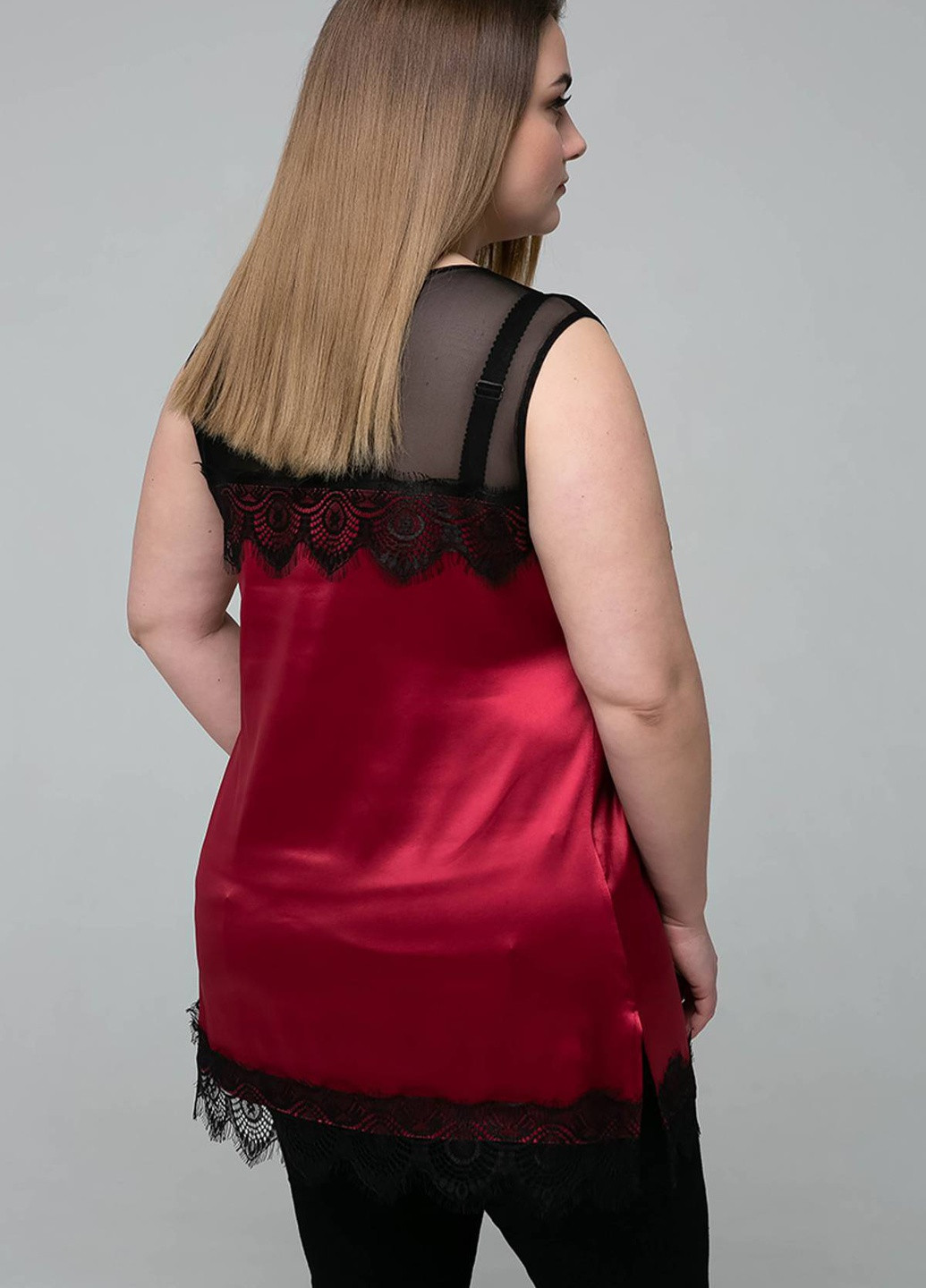 Бордовая летняя атласная блуза с кружевом тони бордо Tatiana