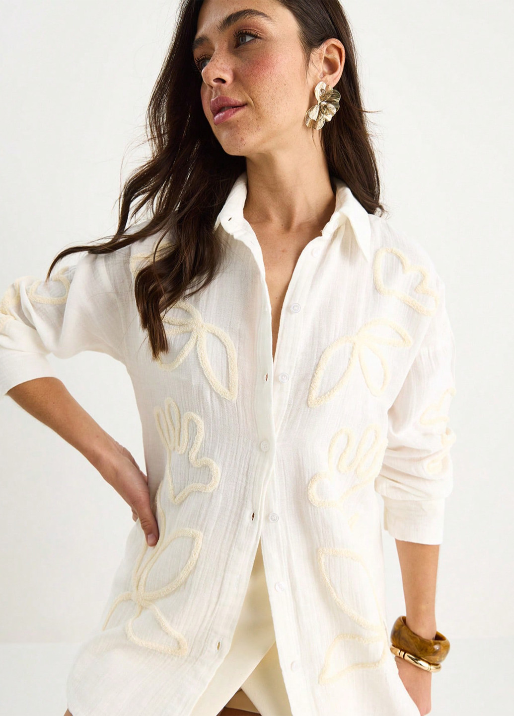 Молочная блуза SHEIN