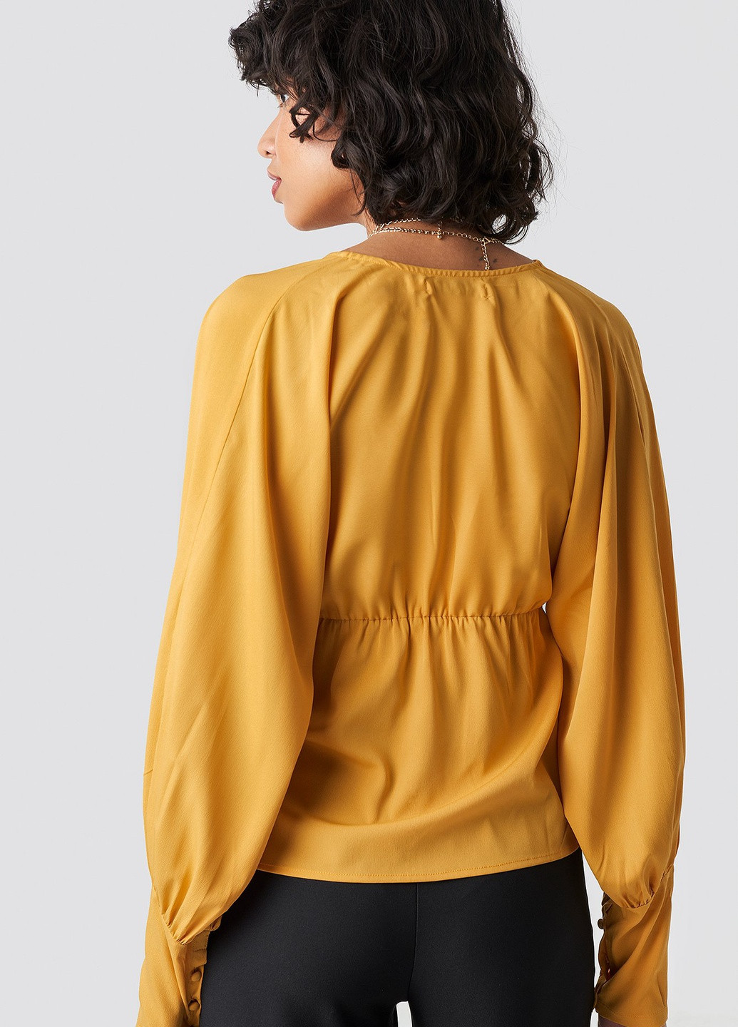 Жёлтая блуза NA-KD