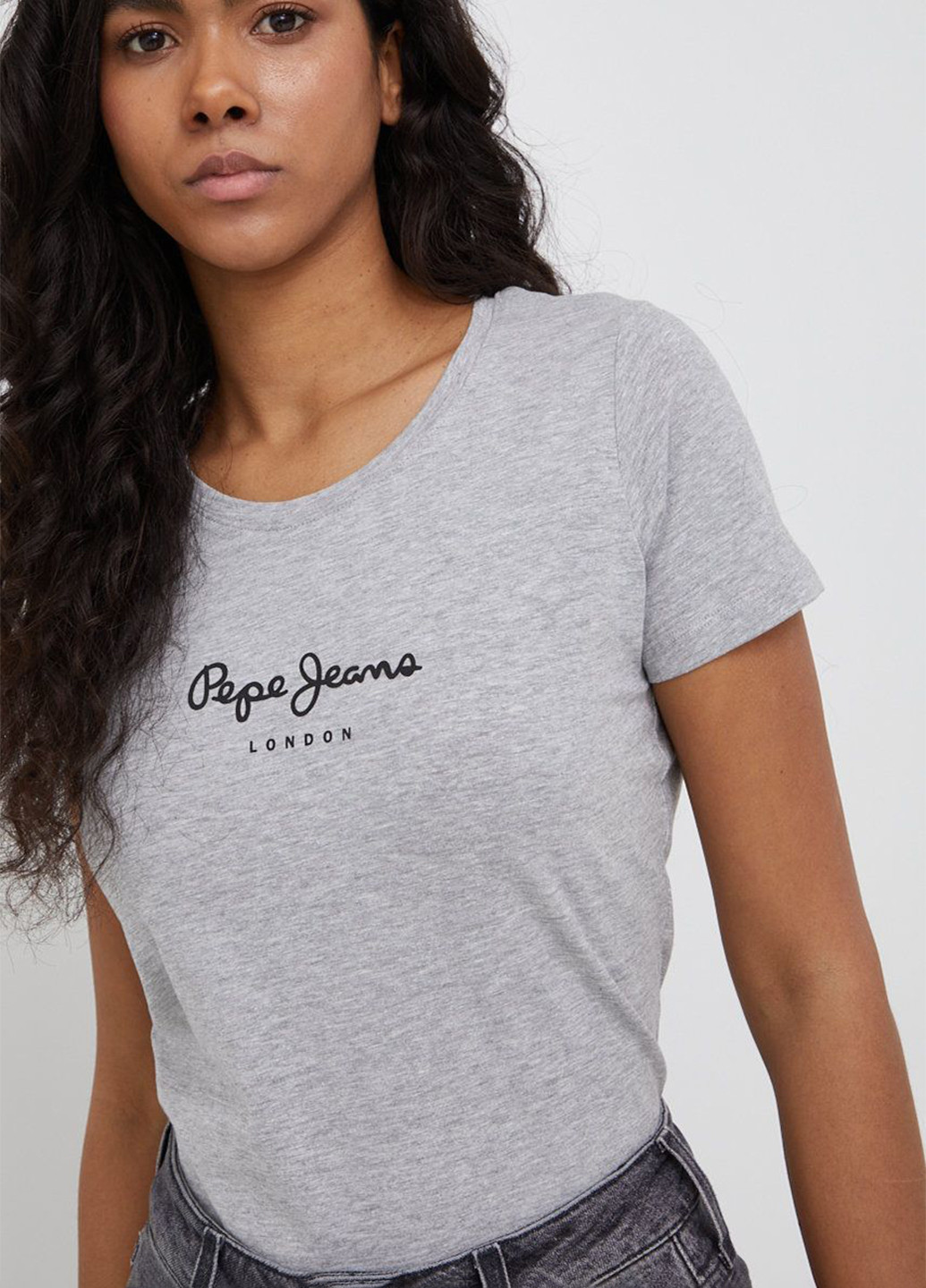 Серая летняя футболка Pepe Jeans London