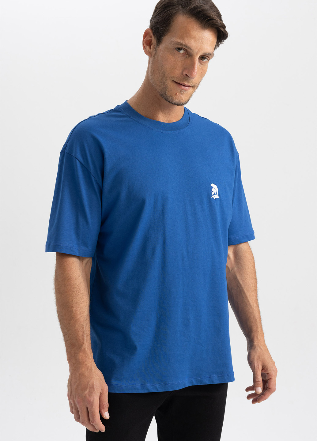 Синяя футболка DeFacto
