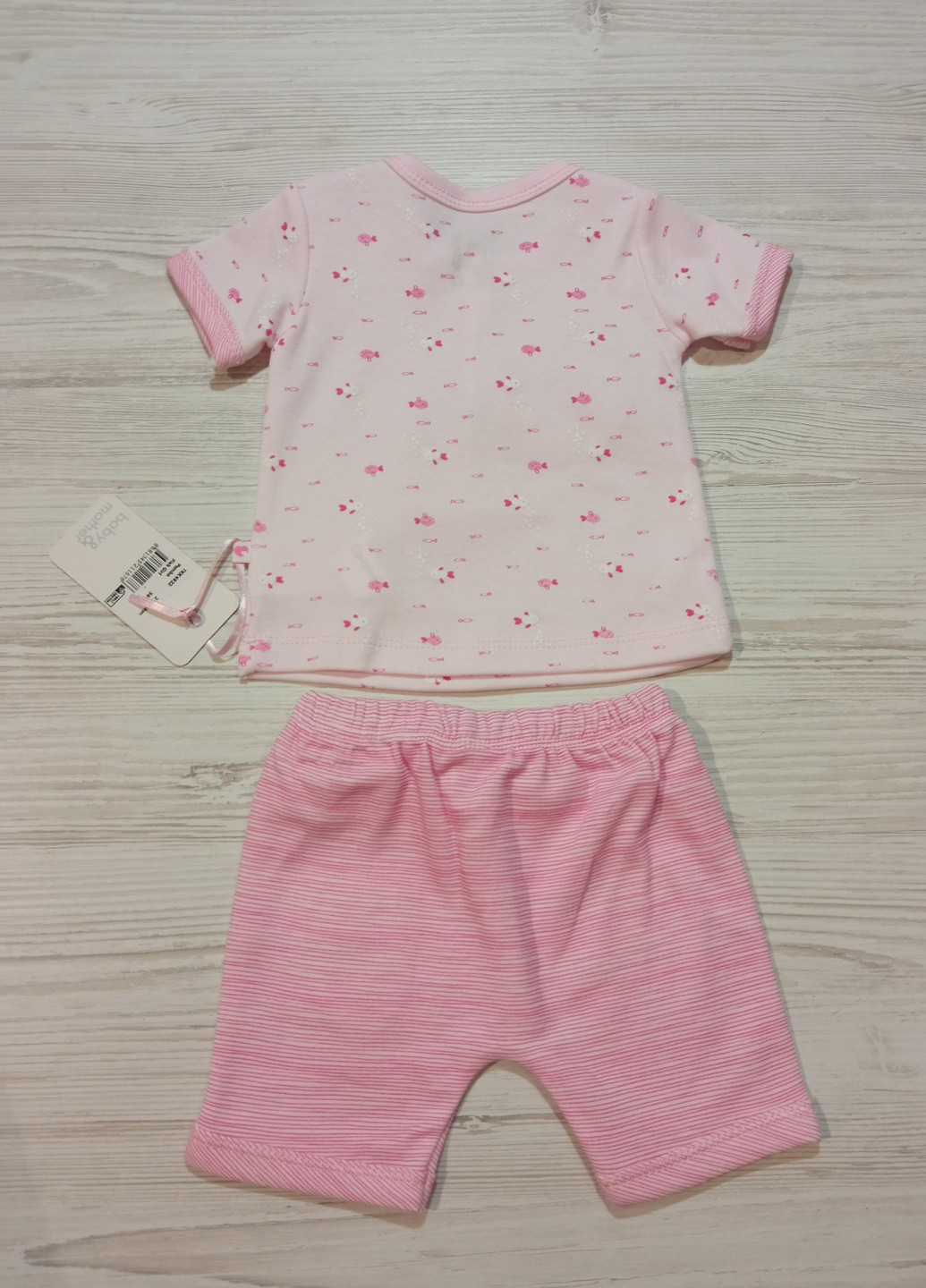 Розовый летний комплект для девочки, футболка и шорты Caramell