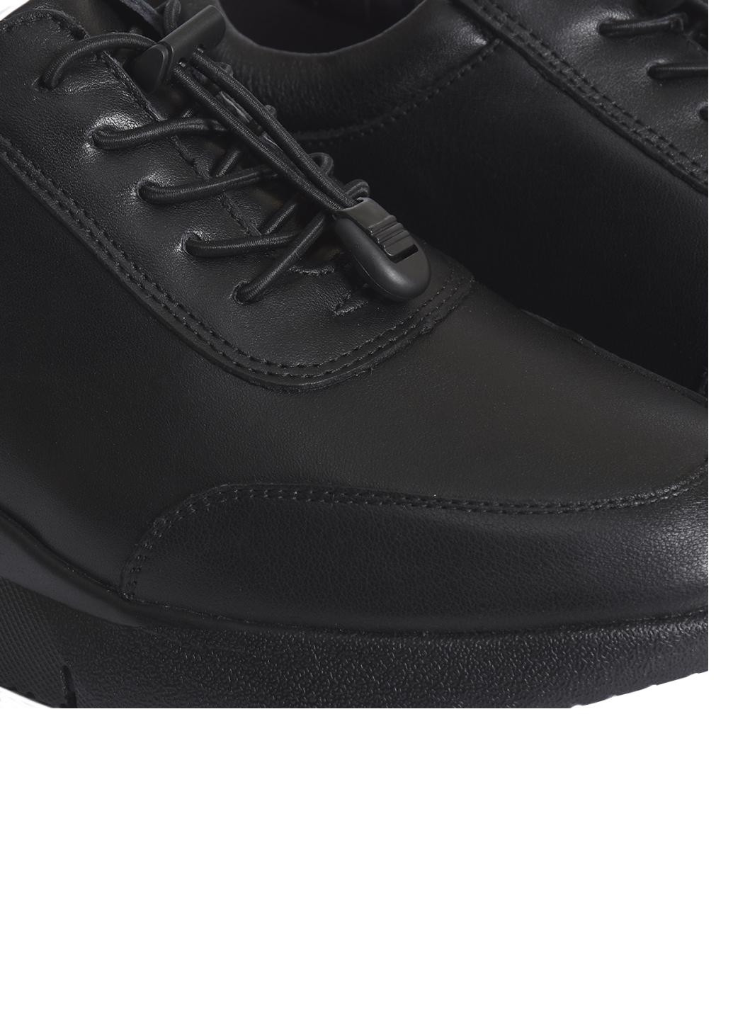 Черные демисезонные кроссовки кожаные мужские 70014 No Brand