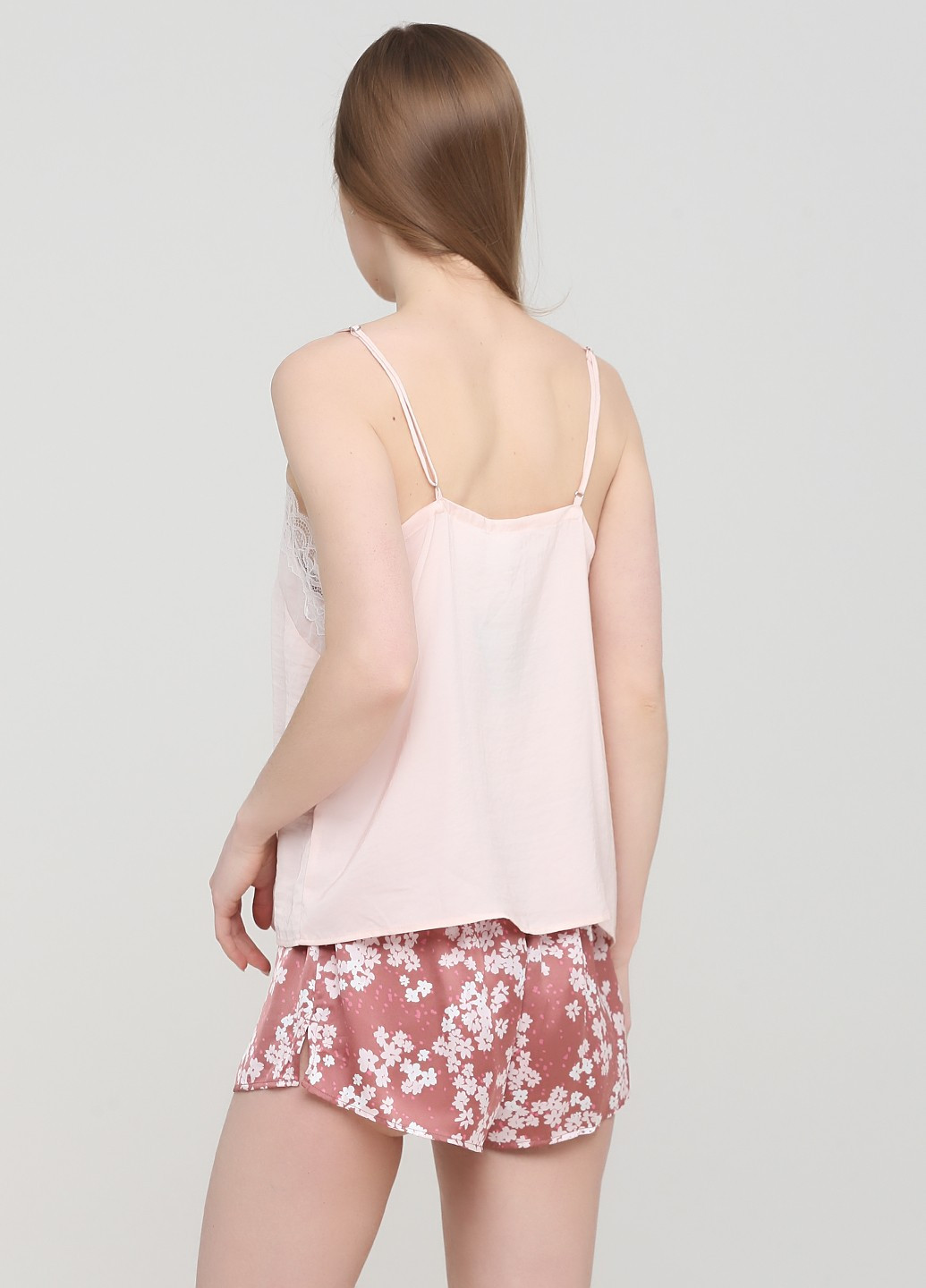Пижамная майка H&M однотонная светло-розовая кэжуал