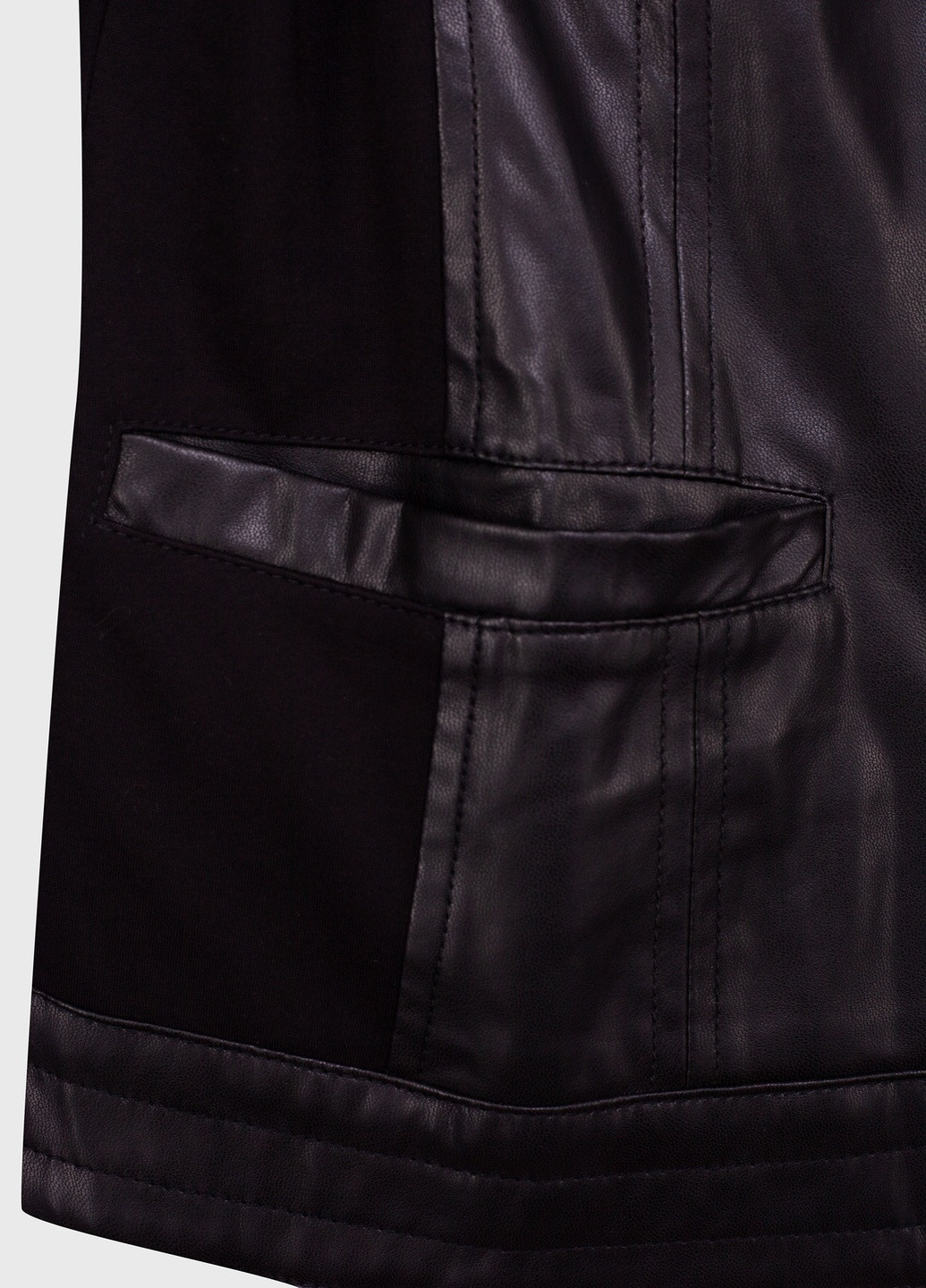 Чорна демісезонна куртка Gas