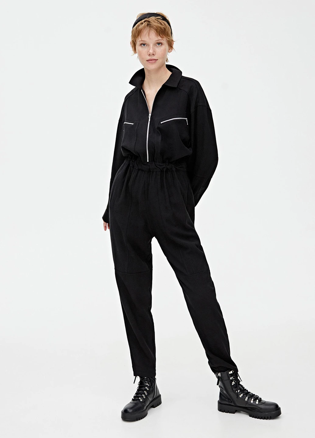 Комбинезон Pull & Bear комбинезон-брюки однотонный чёрный кэжуал вискоза
