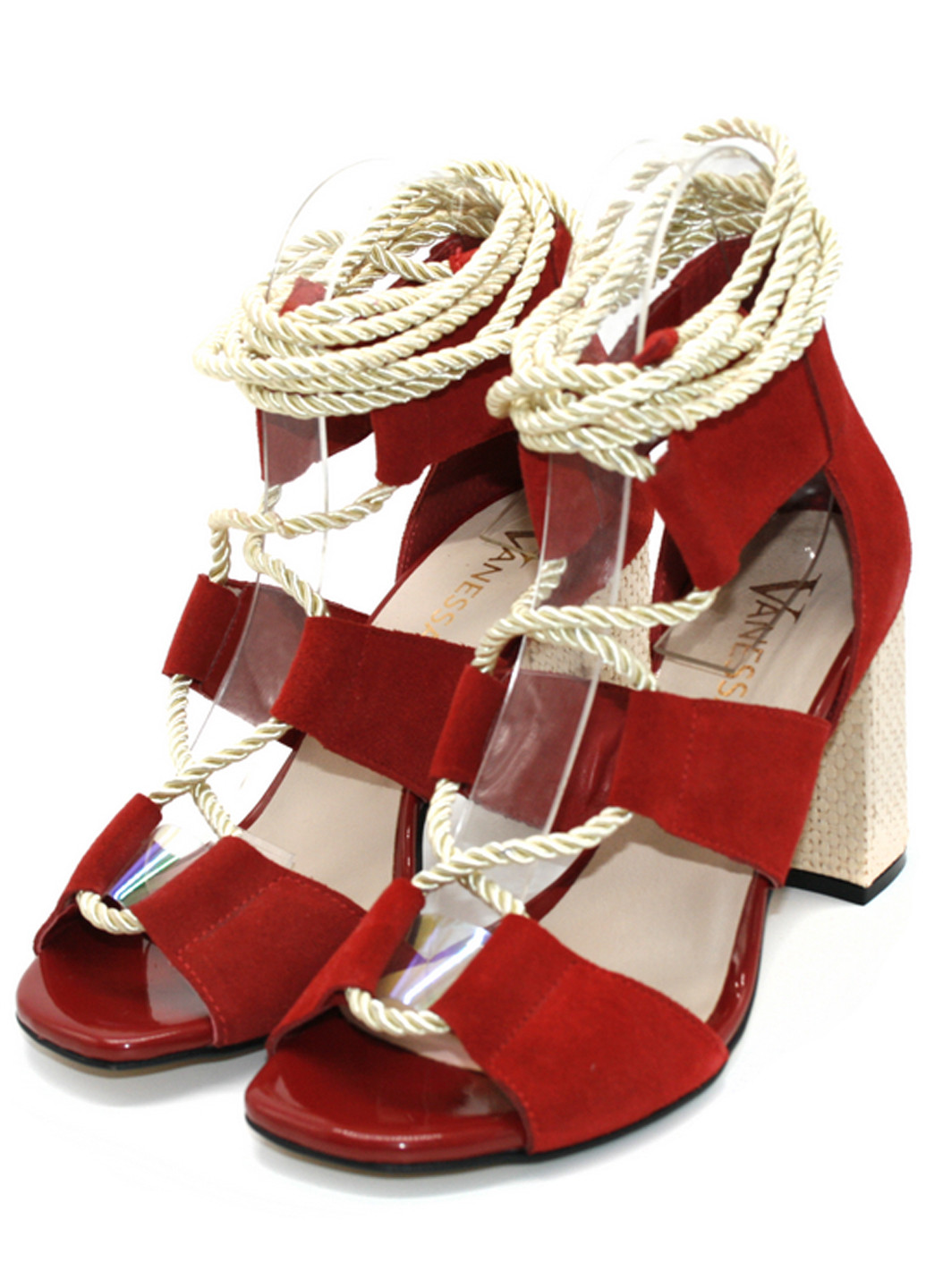 Красные босоножки Vanessa на шнурках
