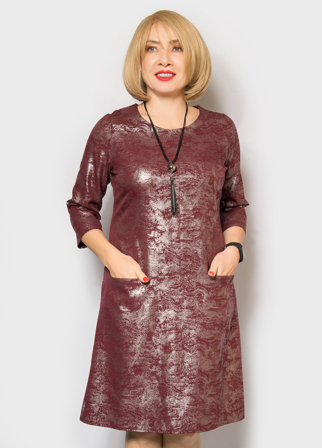 Бордовое кэжуал платье LibeAmore с абстрактным узором