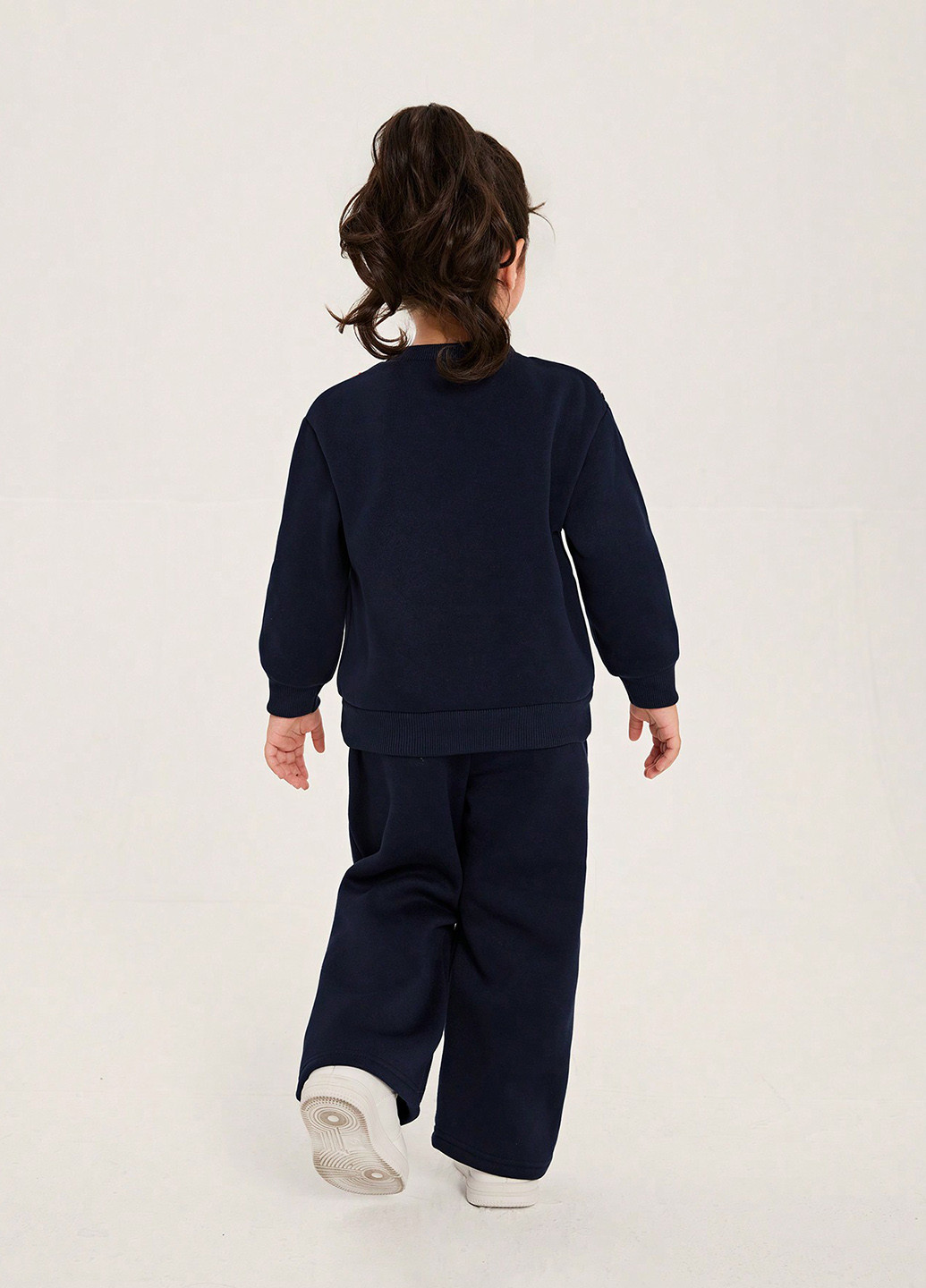 Темно-синий демисезонный костюм (свитшот, брюки) брючный SHEIN