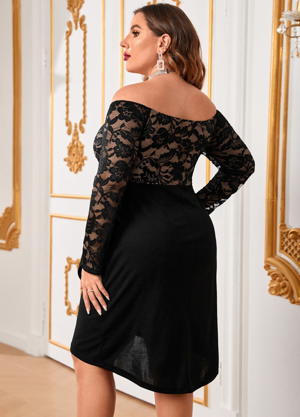 Черное коктейльное, вечернее платье на запах, с открытыми плечами SHEIN однотонное