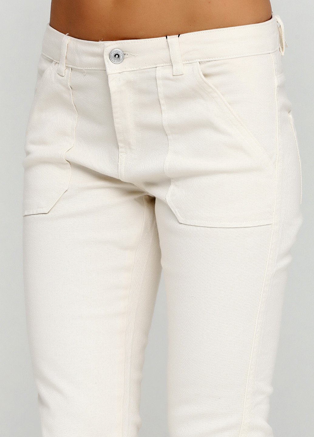 Молочные джинсовые демисезонные зауженные брюки Ichi