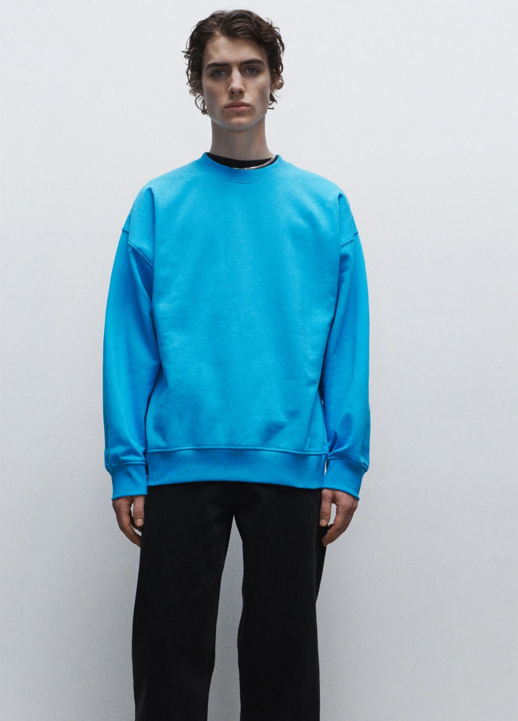 Голубой свитшот H&M однотонный без декора (366276655)