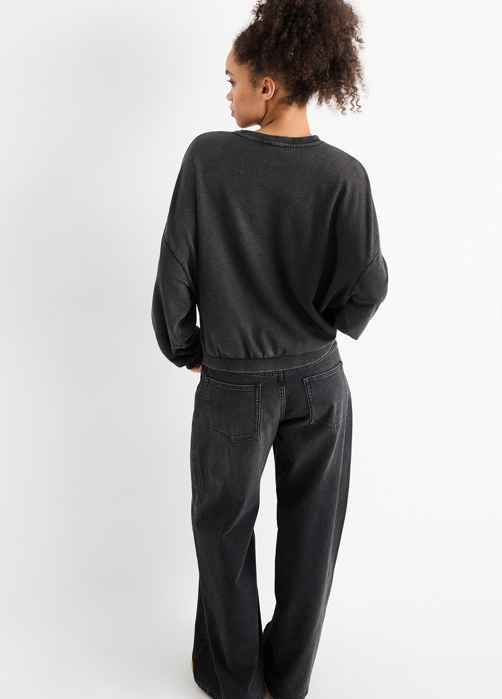 Темно-сірий світшот C&A однотонний без декору (353322340)