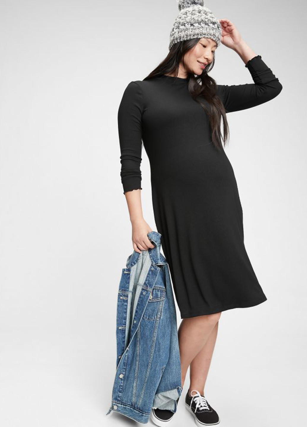 Чорна кежуал сукня для вагітних кльош Gap однотонна