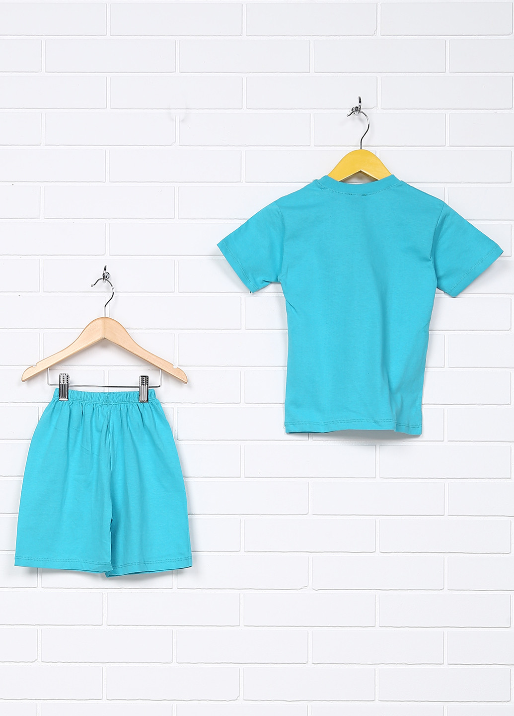 Голубой летний комплект (футболка, шорты) Atabay