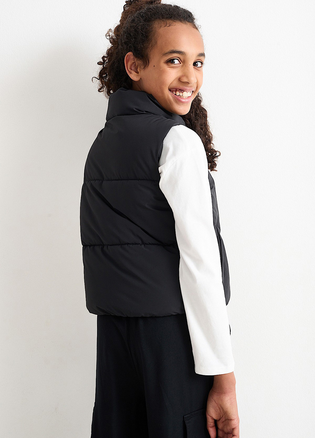 Жилет C&A (313290423)