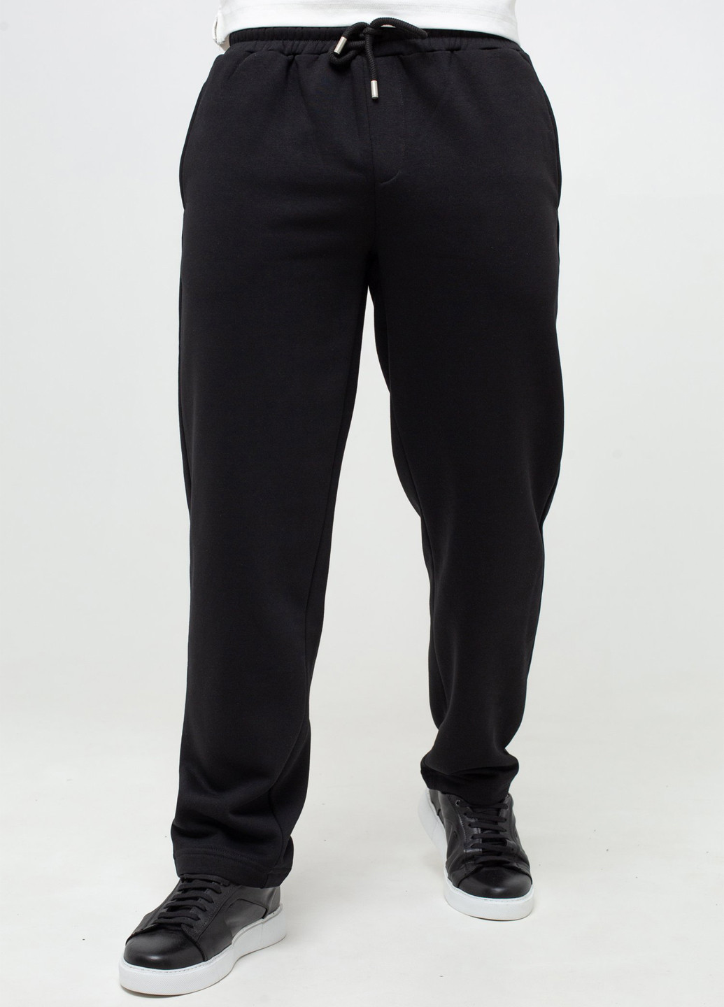 Черные спортивные, кэжуал демисезонные прямые брюки K.O.R