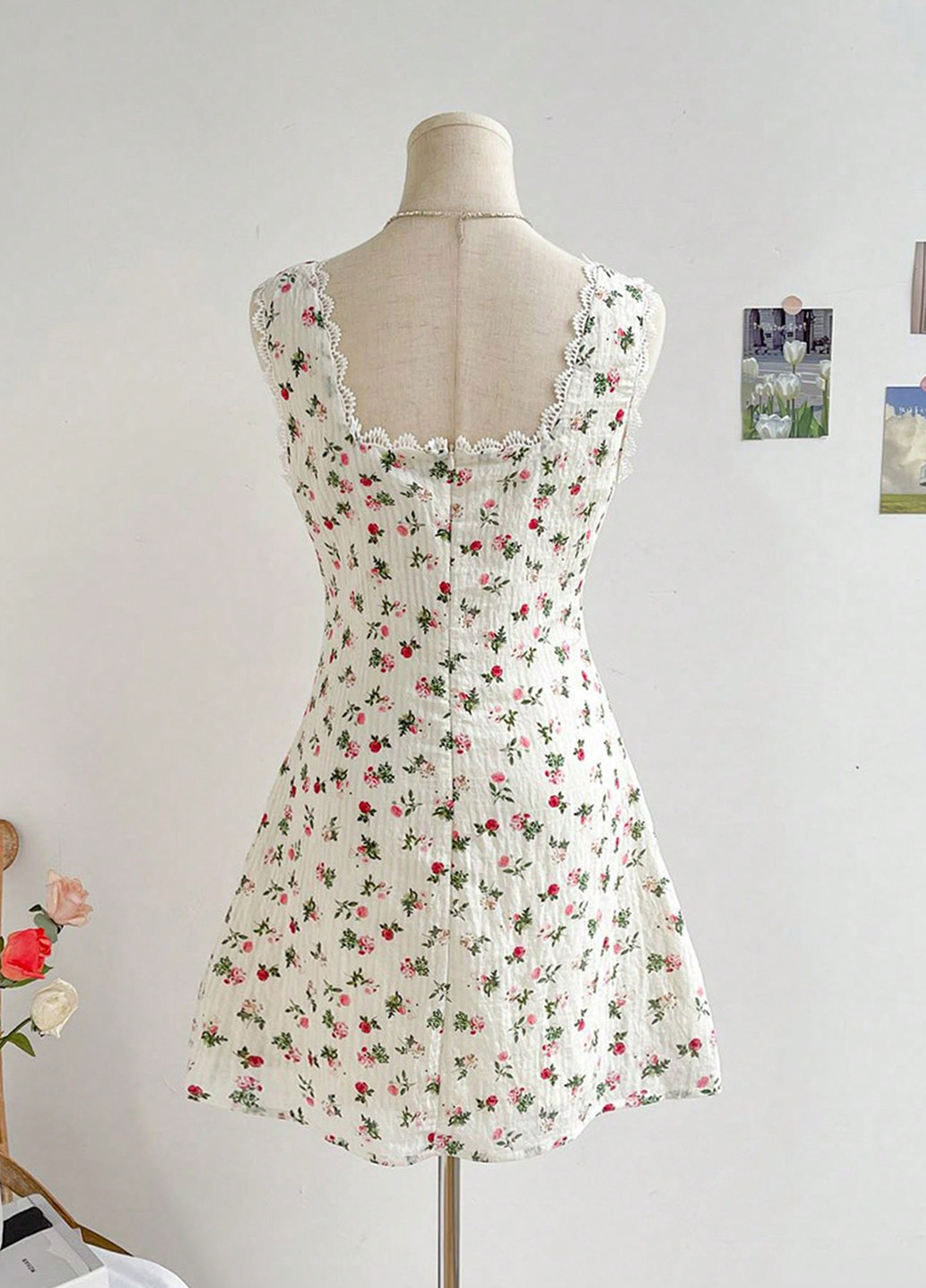 Молочна кежуал сукня а-силует SHEIN з квітковим принтом