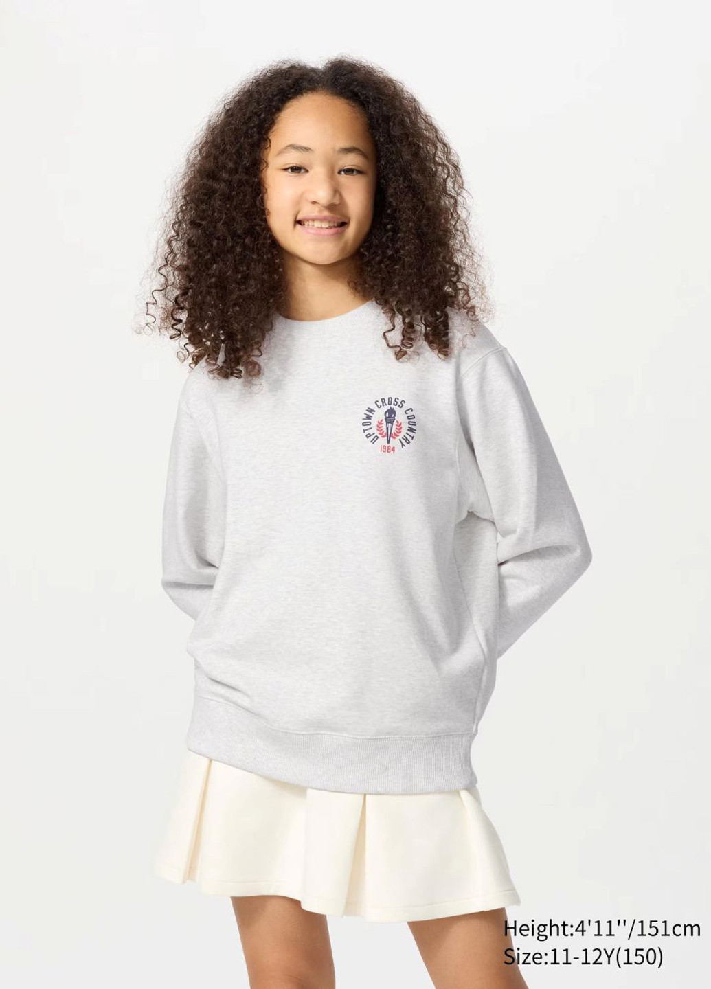 Светло-серый свитшот Uniqlo надпись без декора (325746318)