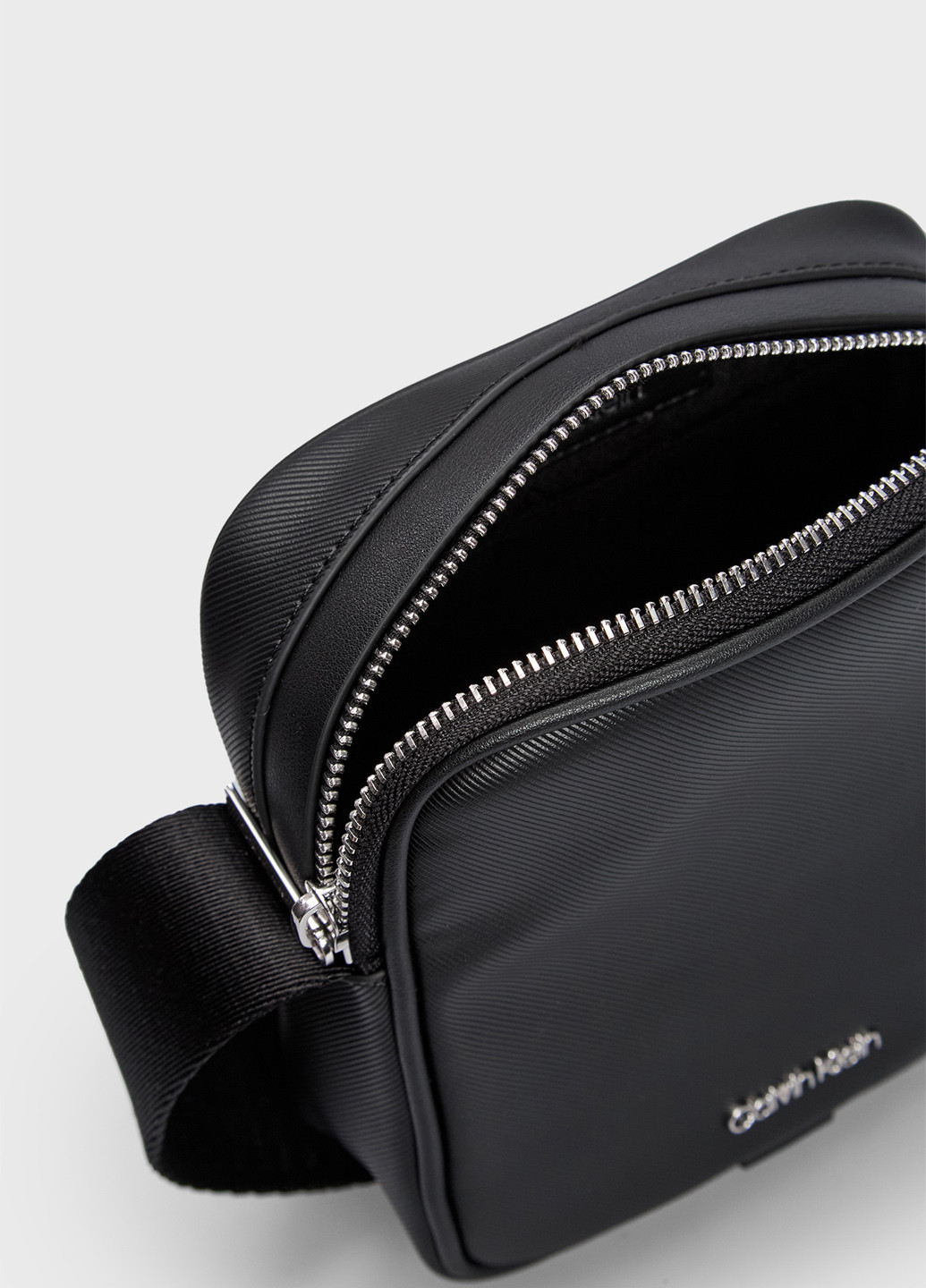 Сумка Calvin Klein (366302643)