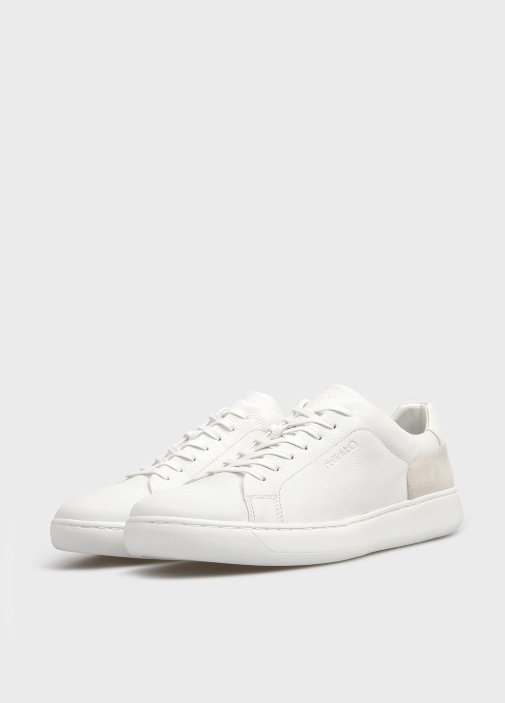 Белые демисезонные кроссовки Calvin Klein